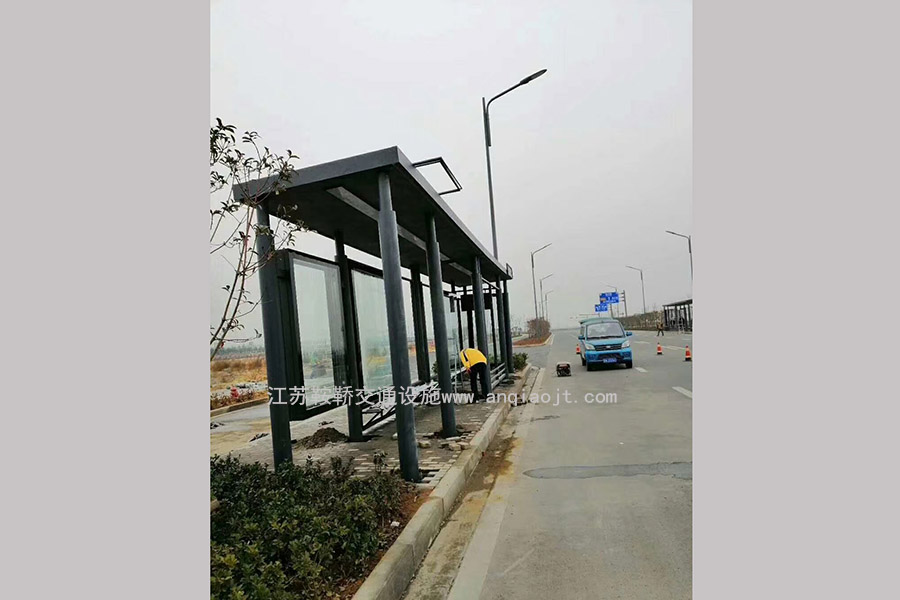 福建福州公交候車(chē)亭案例