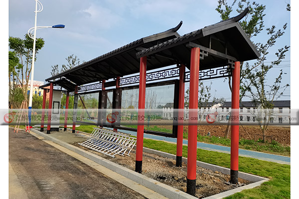 候車(chē)亭廠(chǎng)家的選擇需要注意選擇正規優(yōu)質(zhì)的廠(chǎng)家進(jìn)行安裝