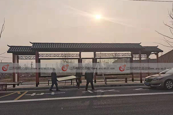有哪些候車(chē)亭廠(chǎng)家選擇技巧可以參考