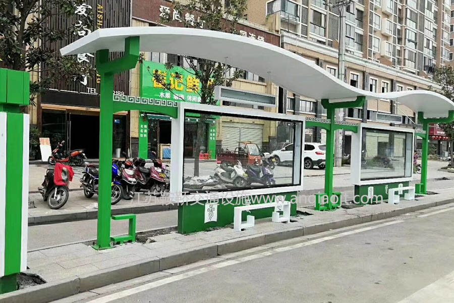 廣西南寧公交候車(chē)亭案例